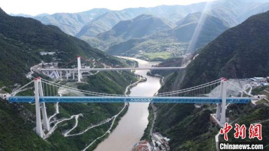 滇藏铁路金沙江特大桥开展静态验收